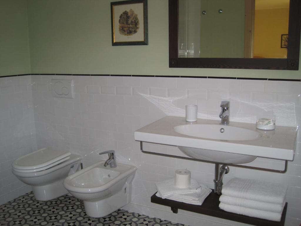 Agritur Maso San Bartolomeo Villa Romeno ห้อง รูปภาพ